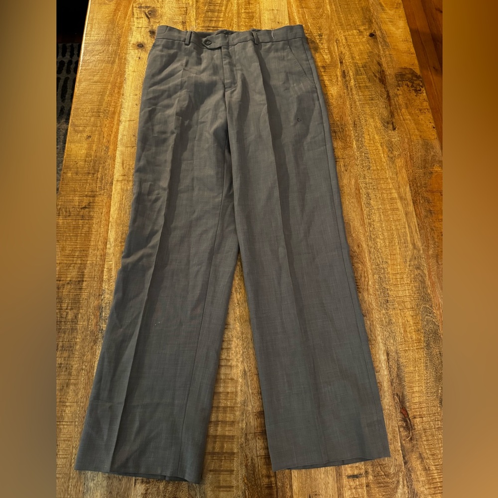 Zanella Men's Gray dress Pants trousers slacks front pleat 32 waist 31 inseam
